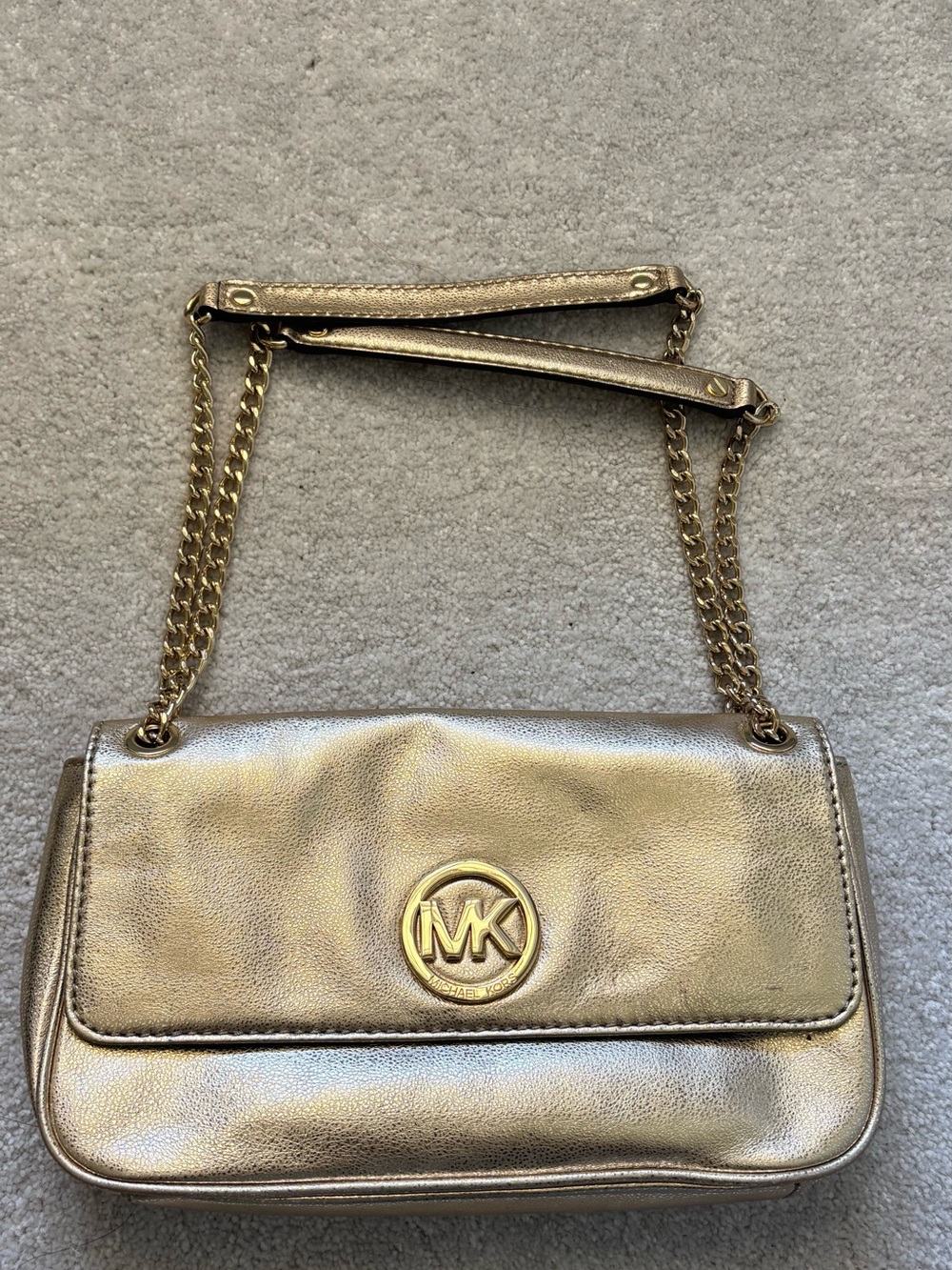 MICHAEL Michael Kors Metallic Gold Shoulder Crossbody with Chain Strap